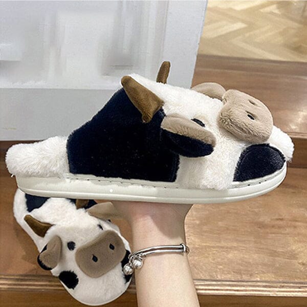 MooCozy™ - Plush Slippers