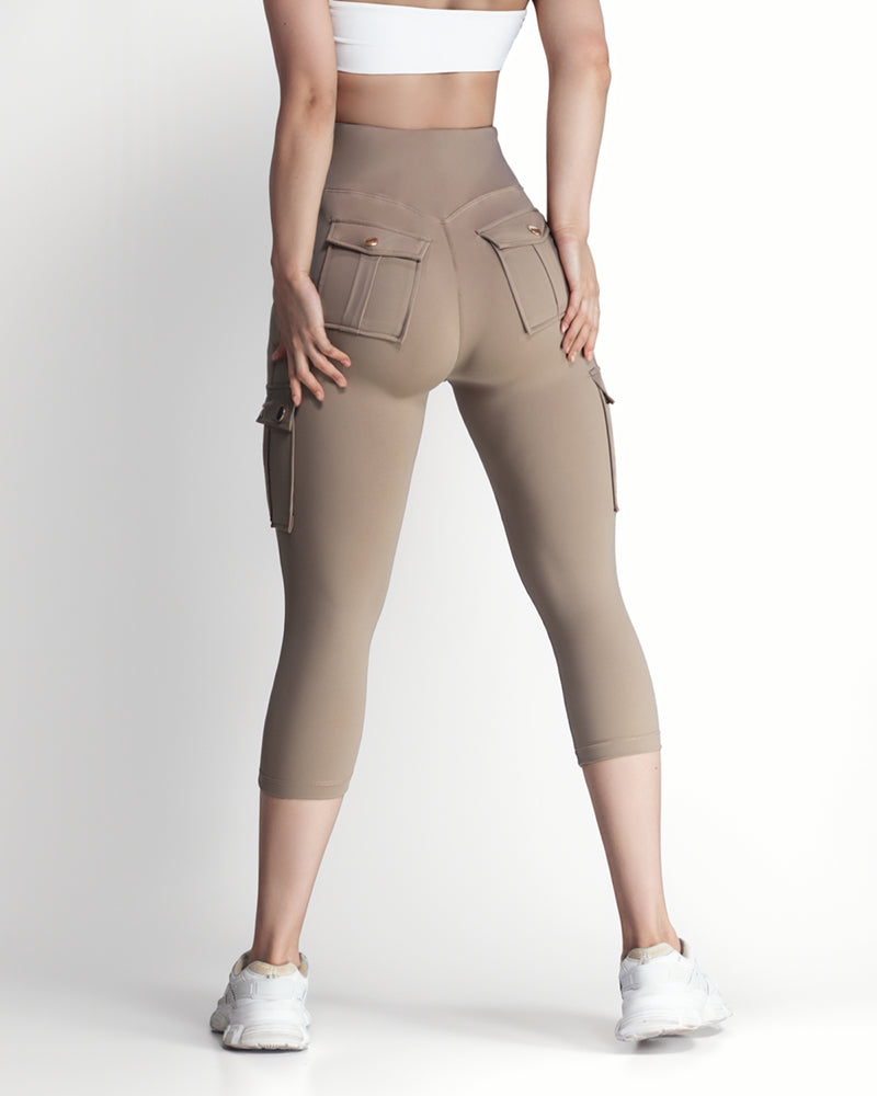 CargoCurve™ - Sculpt Capri Leggings