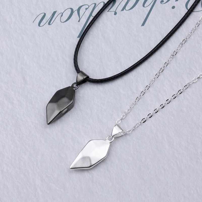 BondSplit™ - Magnetic Heart Necklace Set